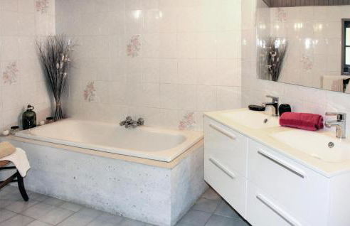 Cozy Home In Montsegur Sur Lauzon - Foto 9