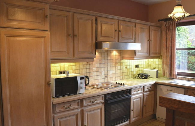 Modern Escape With Private Sauna - Photo 11