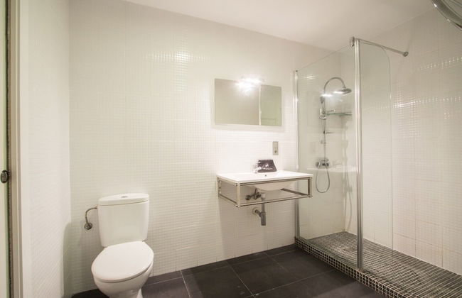 Valencia Luxury - Boutique Center - Photo 13