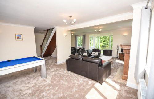 The Willows Wroxham - Photo 3