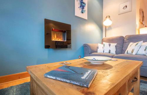 Bird's Eye View - Photo 2