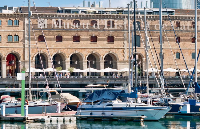 Entrada al Museo de Historia de Cataluña - Foto 1