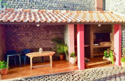 Pink House - Photo 33