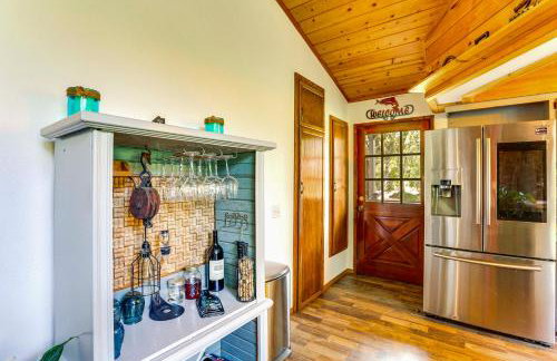 Scenic Riverfront Escape with Sauna in Junction City - Foto 10