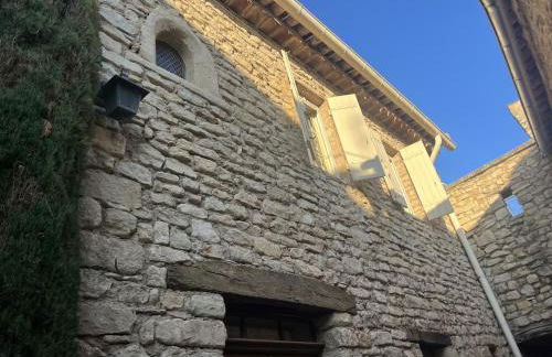 Maison atypique en pleine nature face au Luberon - Foto 40