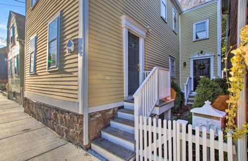 Inviting Salem Apartment Near Waterfront and Museums - Foto 26