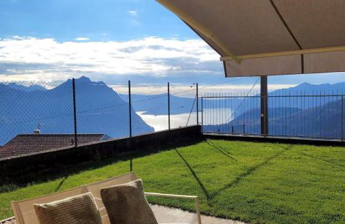 Casa Vistalago Mountain Lake Iseo Hospitality - Photo 1