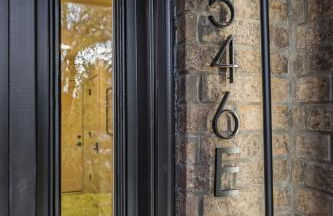 Modern Multi-Level Retreat with Rooftop Hot Tub - Foto 54