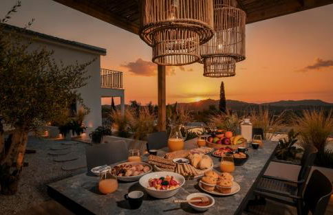 Villa Verde - Heated Pool with Stunning Views, by ZanteWize - Foto 14