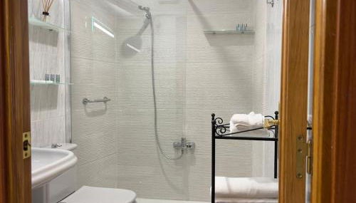 Encanto exclusivo en pleno centro de Valencia - Photo 5