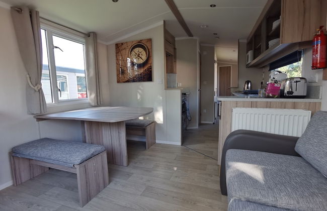 8berth- Smarttv- Closetobeach- Familyfriendly - Foto 8