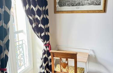 T2 Chic, Vue Vieux-Port et Notre Dame, Atypique, Calme, Clim, 48M2, Accès autonome avec code - Foto 14