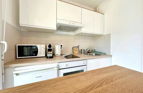 2Bed Seaview swimming pool beach on footparking - Foto 10