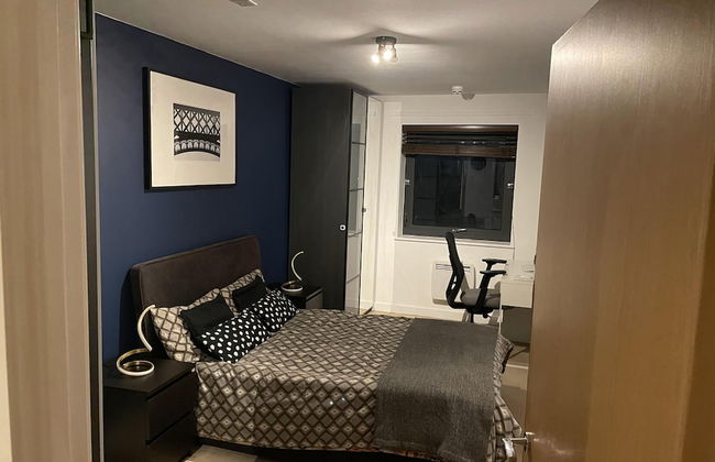 Charming 2-bed Apartment in Bow, London - Foto 1