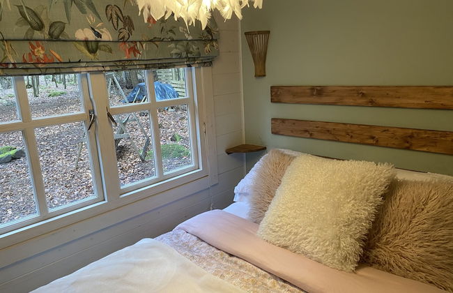 Private and Secluded Cabin in Rowfant - Foto 2