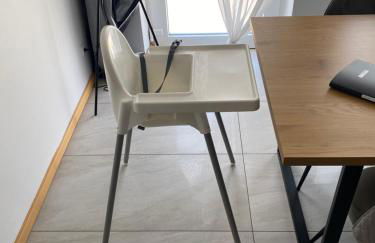 Groß, modern, vollausgestattet, gemütlich mit Küche und Parkplatz für Urlaub oder Business - Foto 16