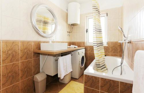 Apartmani Mikulić - Photo 19