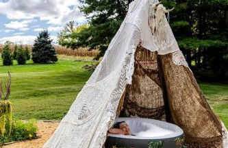 Thoughtfully Design Cottage with Breathtaking Indoor and Outdoor in Maryland - Photo 28