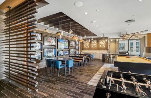 Bluebird Suites at Reston Town Center - Foto 21