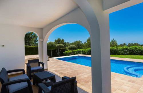 Villa Finesse 1 - Lovely 3 Bedroom Villa - Great Pool Area - Perfect - Foto 6