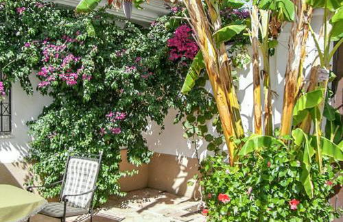 Elegant Villa in Nuevo Portil with Shared Pool - Foto 4