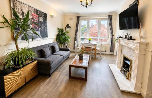Brindley Place 3 rooms flat - Photo 1