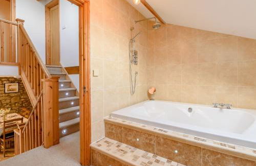 3 Bed in Tenby 91524 - Photo 8