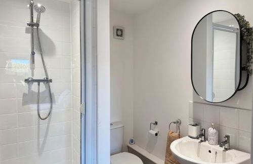 Coastal 2 Bathroom Apartment, Free Parking - Foto 27