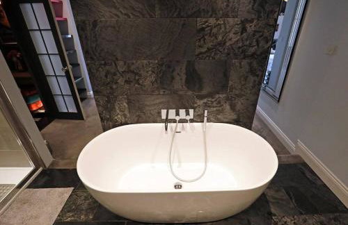 Elegant Norwich Apartment in The Lanes w Parking - Foto 30