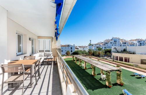 by RIVA - Gorgeous 2 Bedroom Apartment in Centre of Puerto Banus - Photo 14