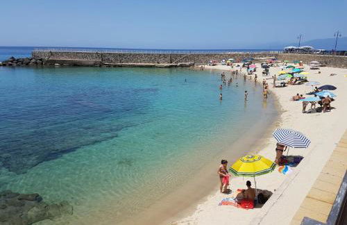 My Little House - appartamento con patio e parcheggio privato a 5 minuti dalla spiaggia e dal centro - Foto 31