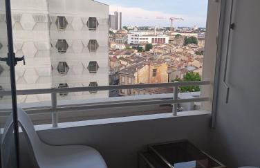 Appartement au centre de Bordeaux de 64 m2 - Photo 5