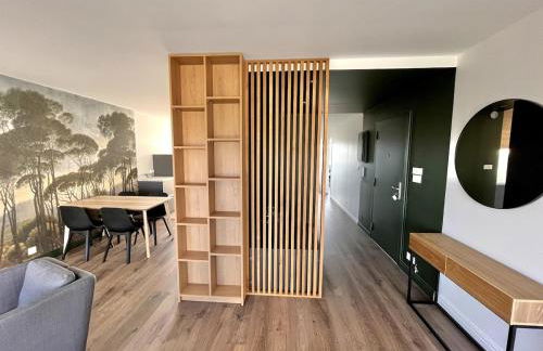 Free Parking - Air Conditioning - WIFI - Silent - Photo 10