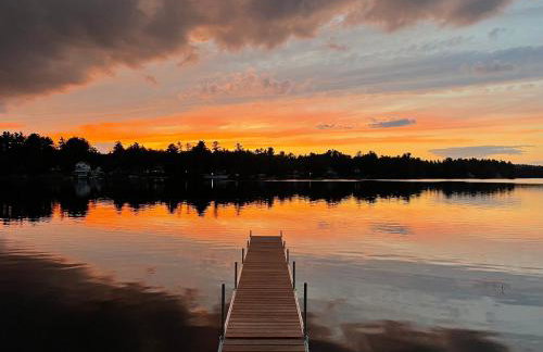 House with waterfront view - Foto 1