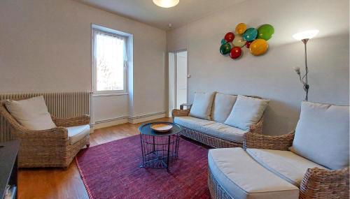 Beautiful Home In Nanteuil-En-Vallée With Wifi - Foto 4