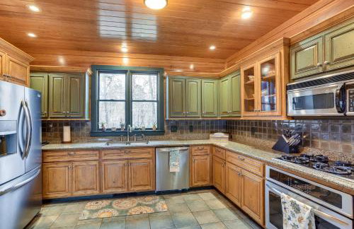 Lakefront Custom-Built Mentone Home Game Room! - Foto 10