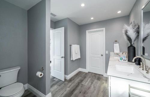 The Lakefront Oasis - Foto 10