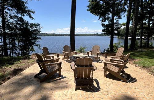 Spacious Modern Cabin on Toledo Bend Lake with Gorgeous Deck and Patio for an Amazing Family Getaway in Hemphill, Texas - Foto 29