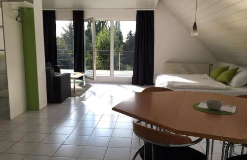 Top Wohnung in ruhiger Lage! - Foto 1