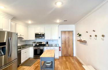 Modern 2-bed, 2-bath, 4 min walk to Northeastern - Foto 4