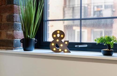 Signature Suite- City Centre, Pool Table, Canal, Netflix Sleeps 7 - Foto 14