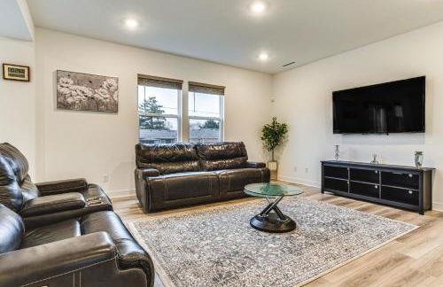 Quiet Avon Home - Near Indianapolis Speedway! - Photo 4