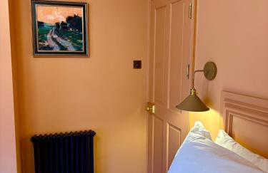 Poole Quay Apartment - Perfect Location - Beatiful Roof Terrace - Free Parking - Photo 17