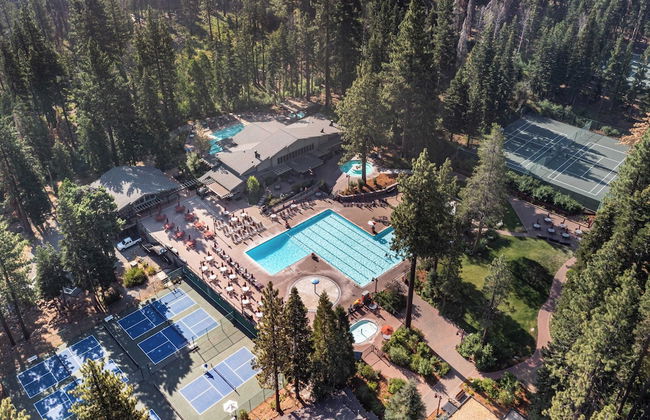 Arroyo by Avantstay Peaceful Mountain Townhouse w/ Large Private Balcony - Photo 18