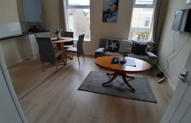 Blackpool - 2-beds - Sleeps 5 - Pet Friendly - Photo 15