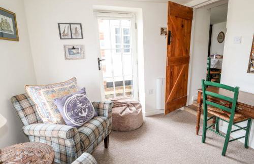 Beach Cottage - Photo 10