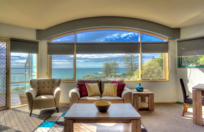 PierView Apartments - Photo 14