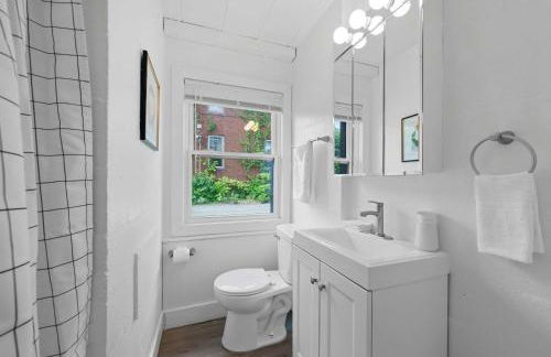 Chic City Retreat 93B - Photo 36