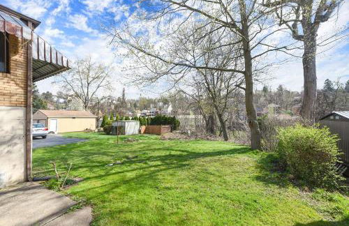 Cozy 3-bedroom family home - sleeps 8, great coffee - Foto 35