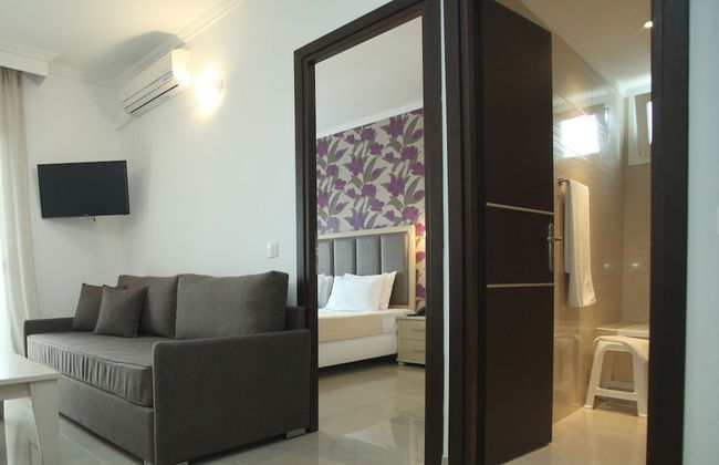 Naias Beach Hotel - Foto 8